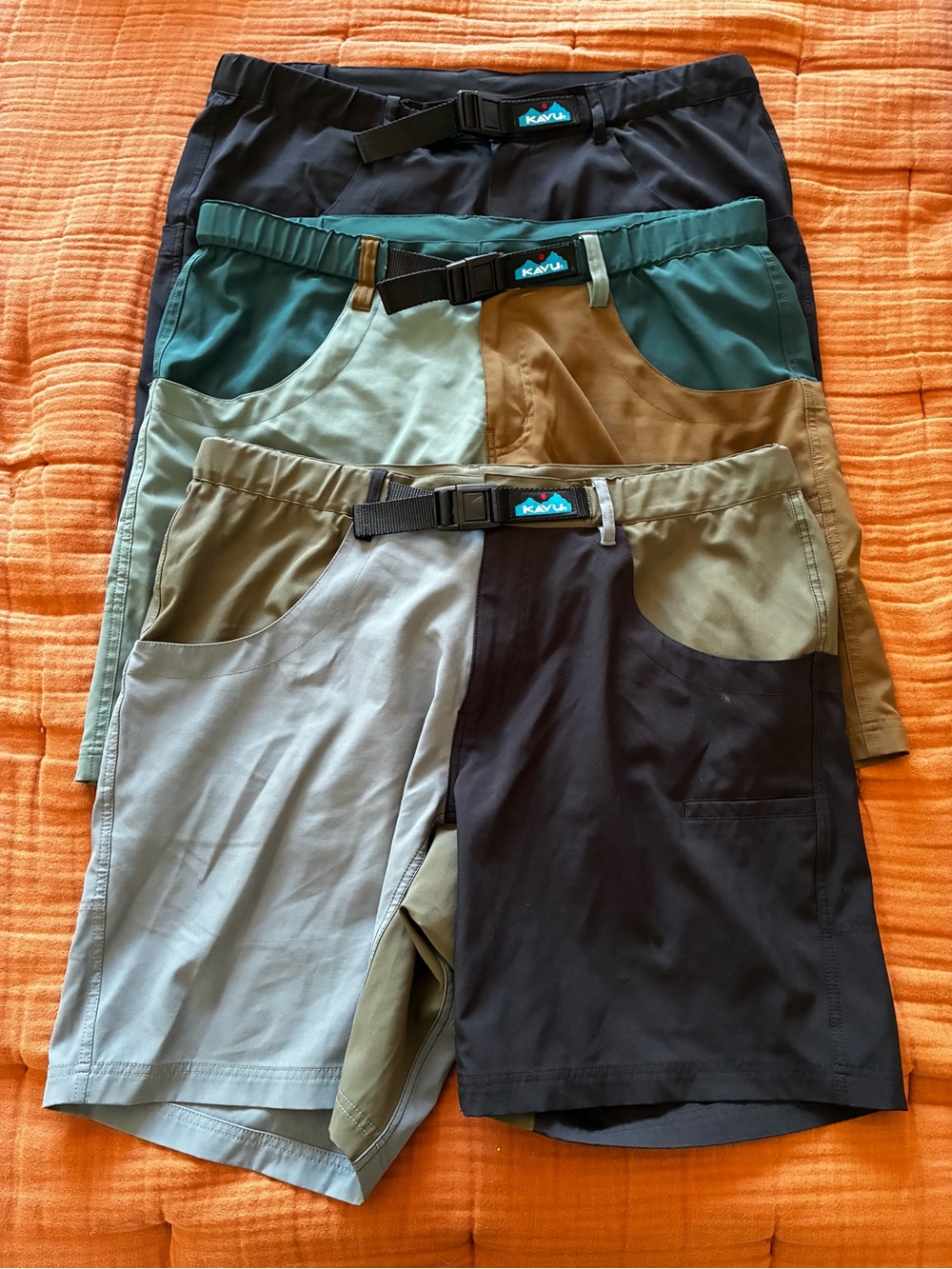 3 - Kavu Chilli H2O Mens Shorts. Size Large.
